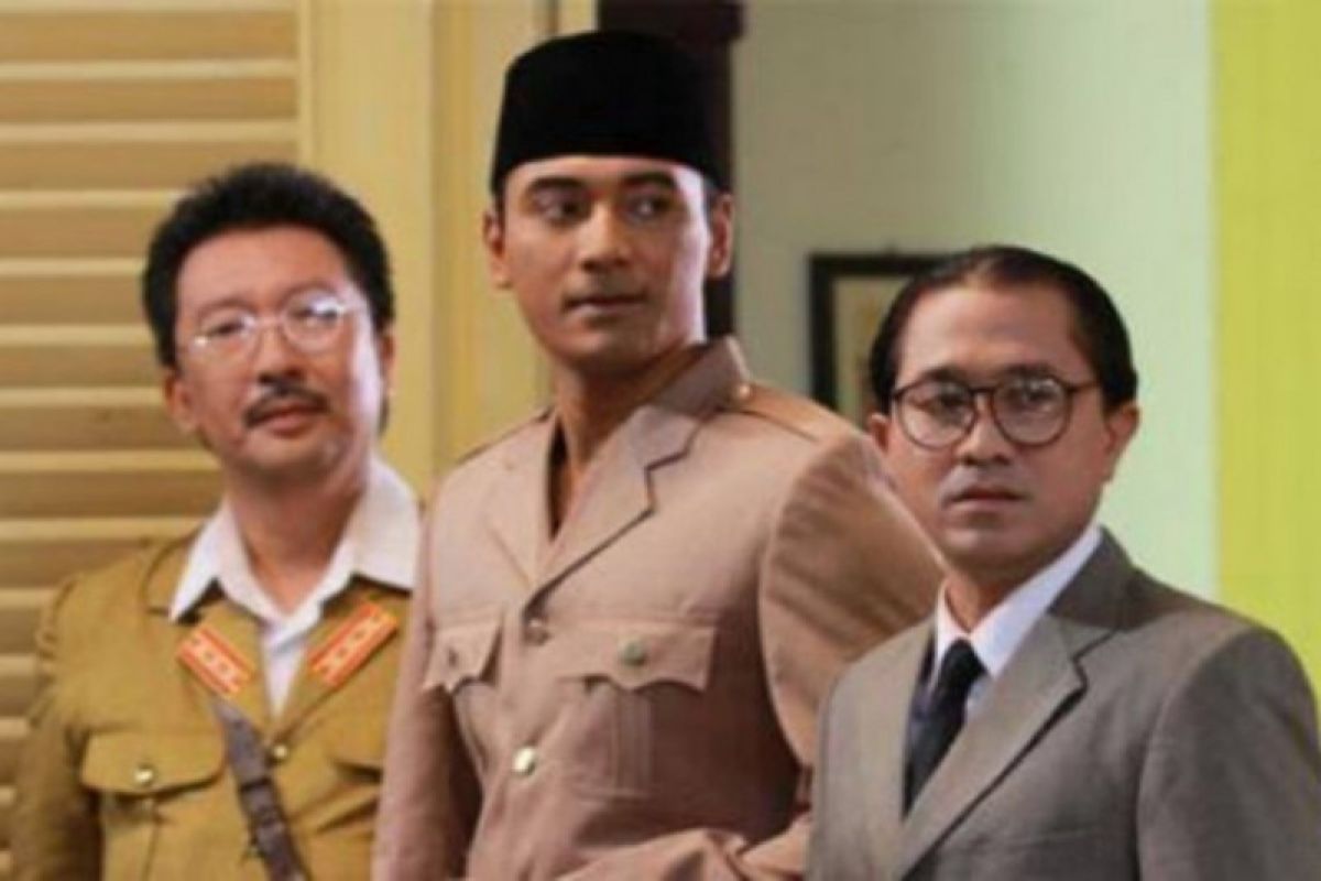 Delapan kisah pahlawan nasional yang diangkat ke film