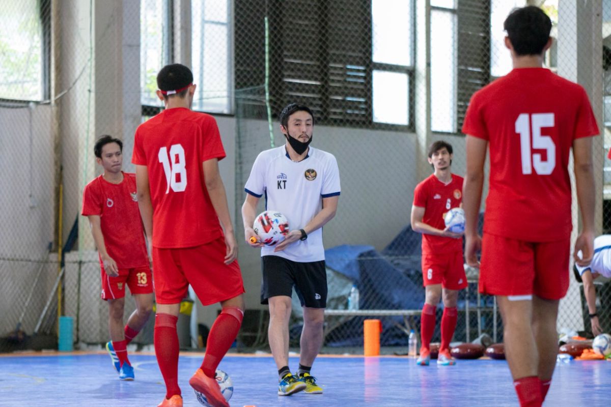 Indonesia tundukkan Malaysia 5-1, jaga peluang ke semifinal Futsal AFF