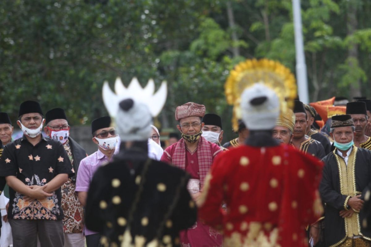 Indra Catri ingin tradisi di Sumatera Barat tetap lestari