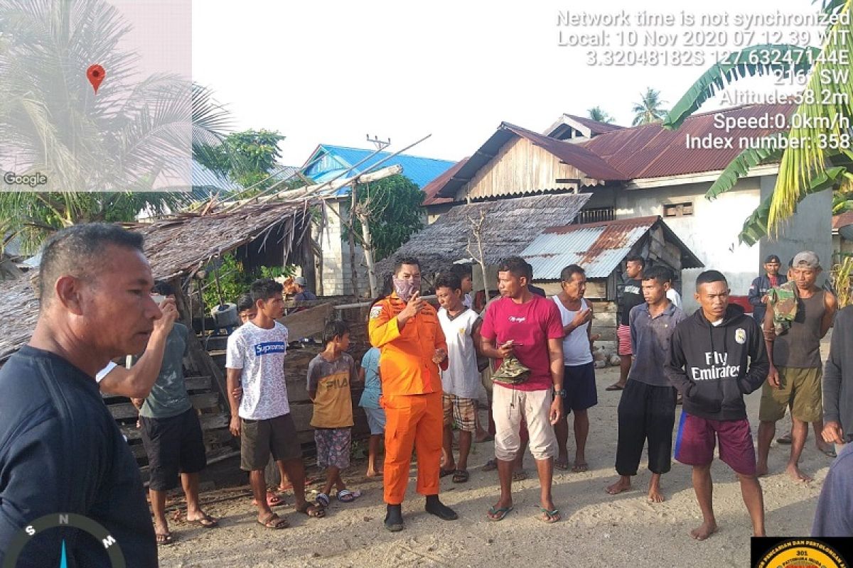 Tim SAR belum temukan dua warga tenggelam di laut Seram