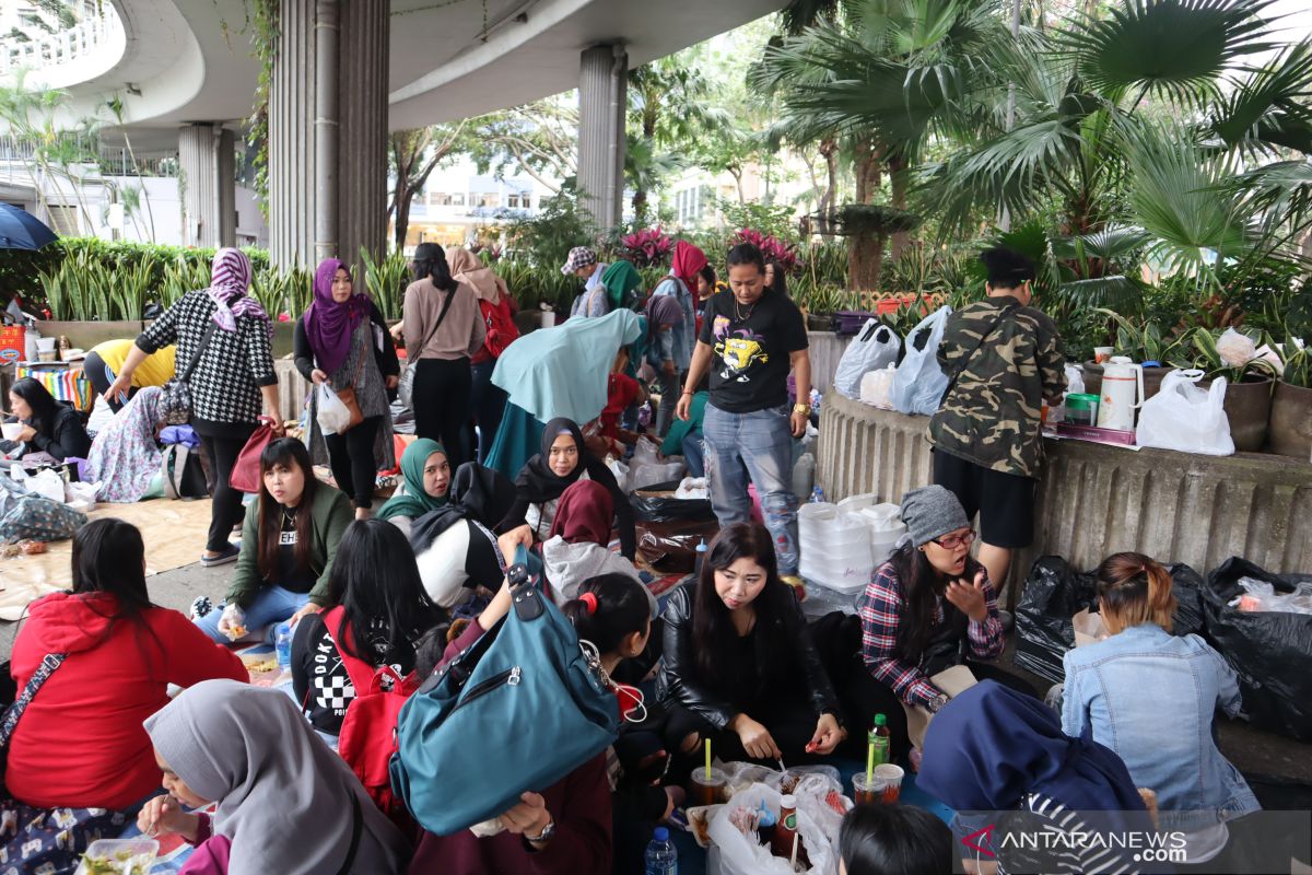 Hong Kong perpanjang jarak sosial hingga tujuh hari