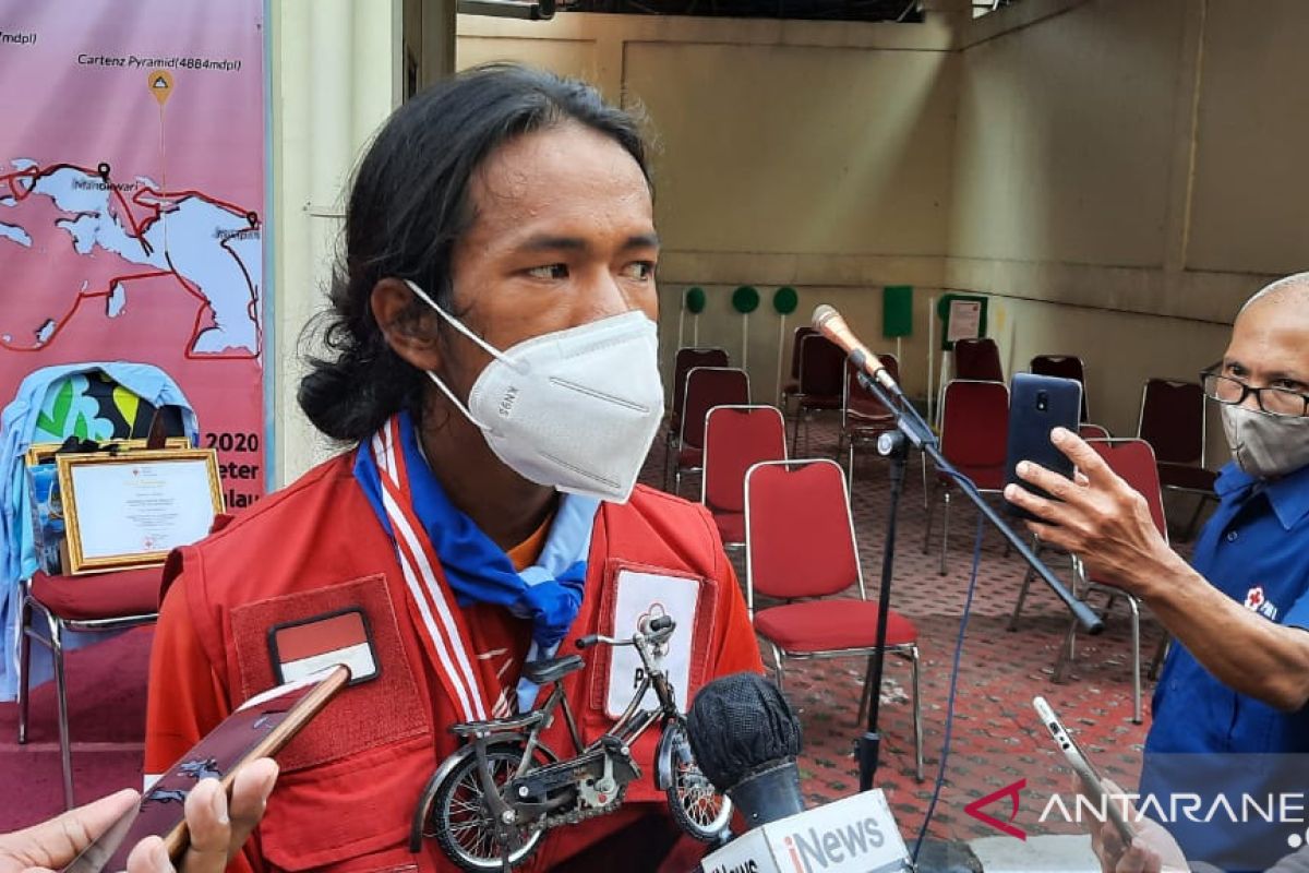 Mahir selesaikan keliling Indonesia dengan sepeda di Hari Pahlawan