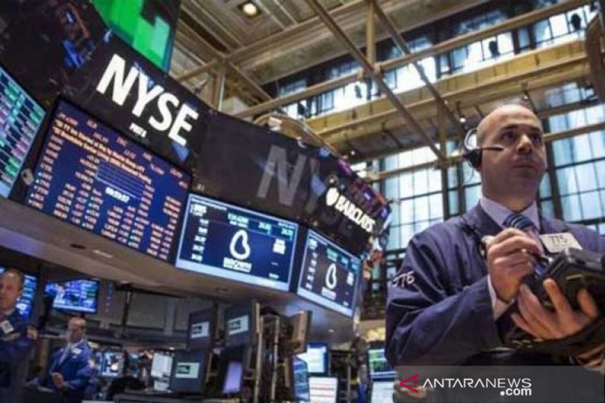 Wall Street dibuka melonjak, Indeks Dow Jones naik di atas 1.500 poin