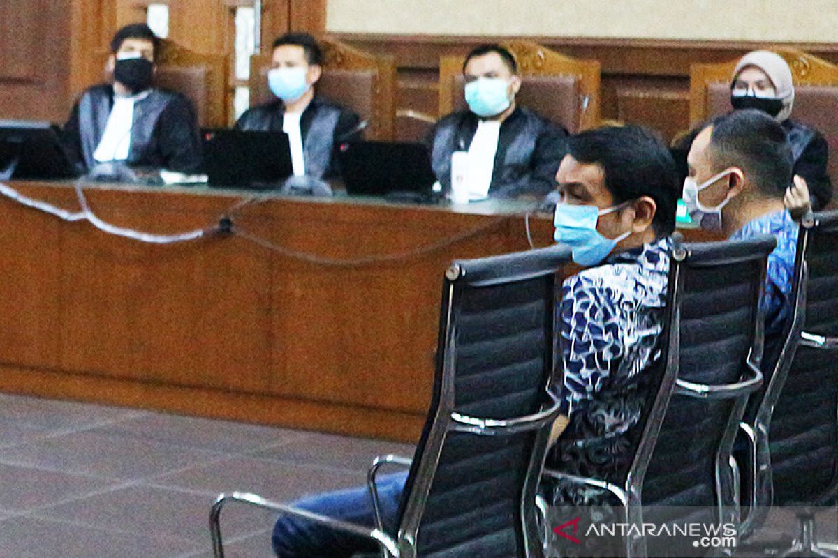 Kuasa hukum bantah ada aliran uang dari Nurhadi untuk selebgram