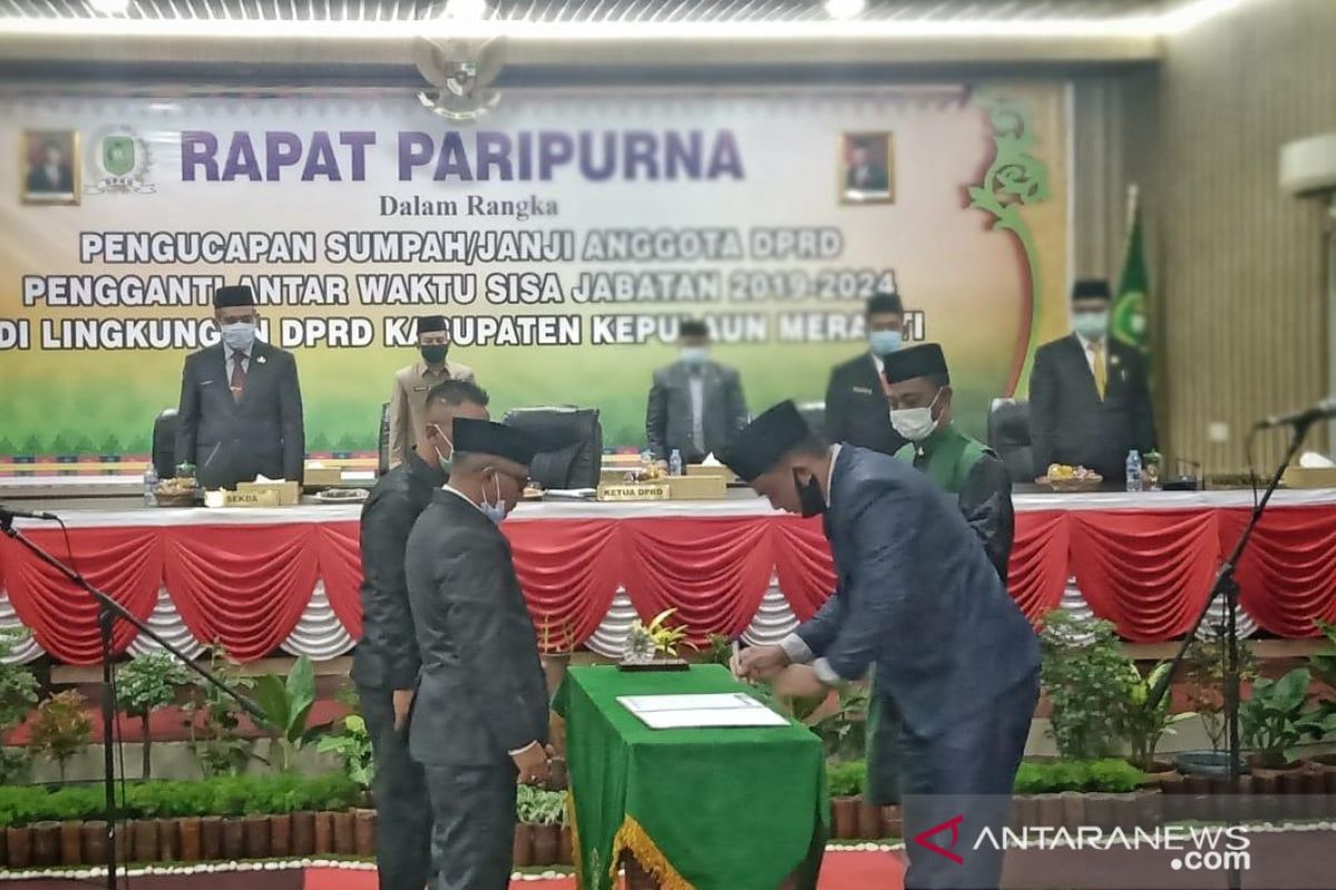 PAW anggota DPRD Meranti, Sopandi gantikan posisi calon wakil bupati