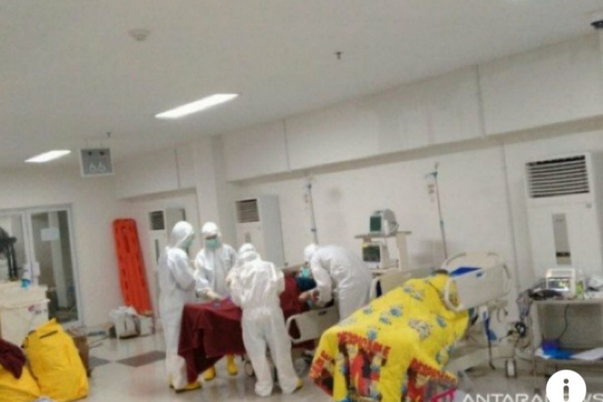 Persentase keterpakaian tempat tidur isolasi dan ICU di DKI meningkat