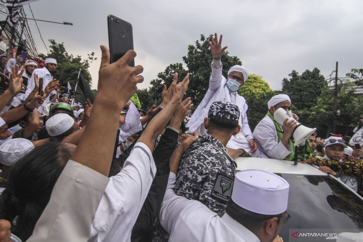 Rizieq Shihab pernah bersumpah tidak mau pulang ke Indonesia? Ini faktanya