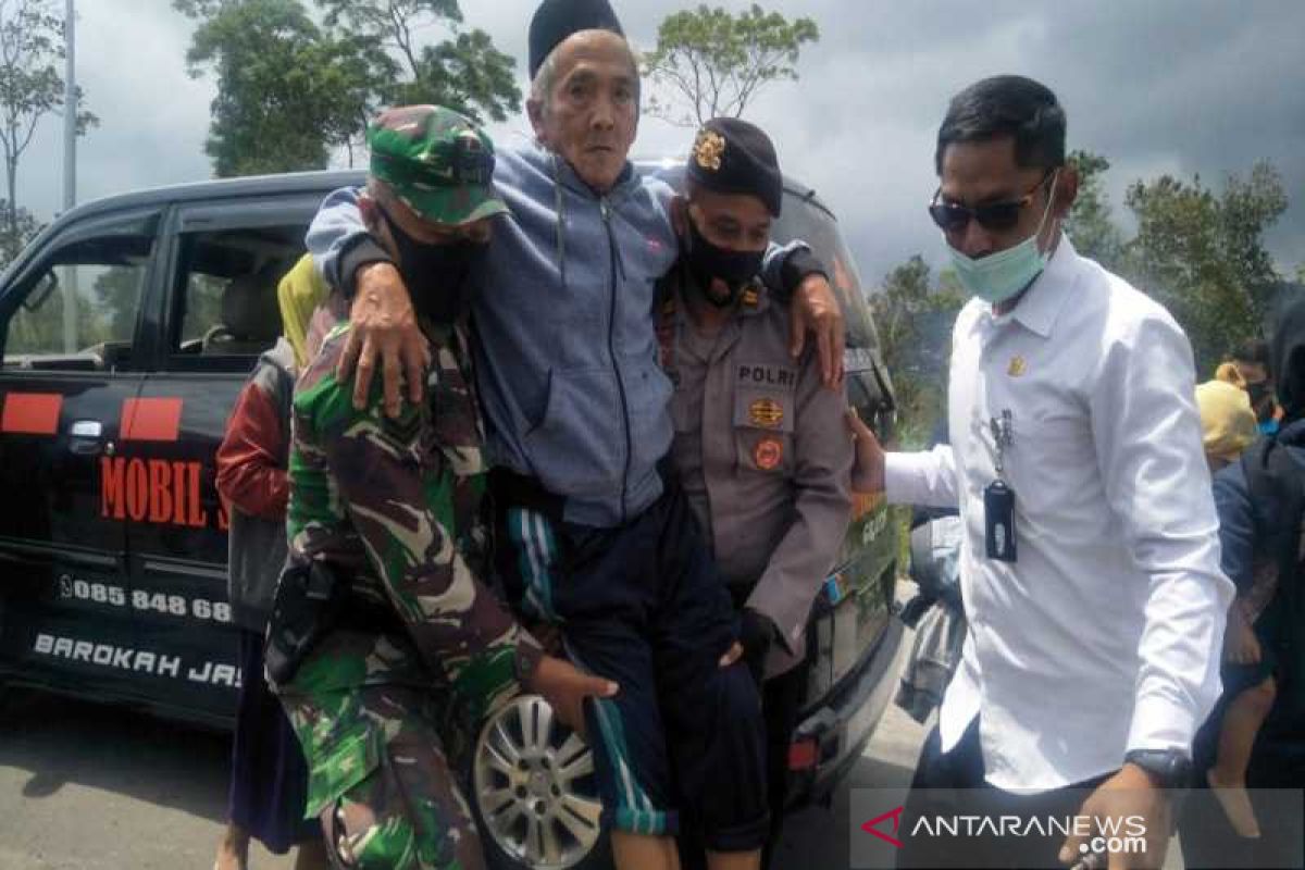 Tim relawan evakuasi warga Klakah Boyolali ke TPPS