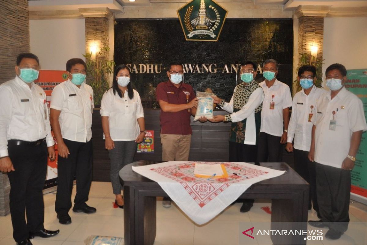 Pemkab Tabanan terima 3.000 paket beras CSR BPD Bali