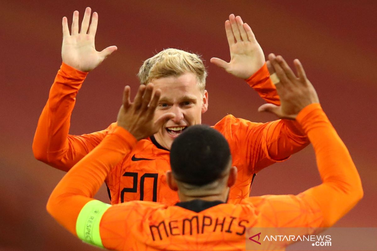 Van de Beek menyelamatkan Belanda dari kekalahan saat menghadapi Spanyol