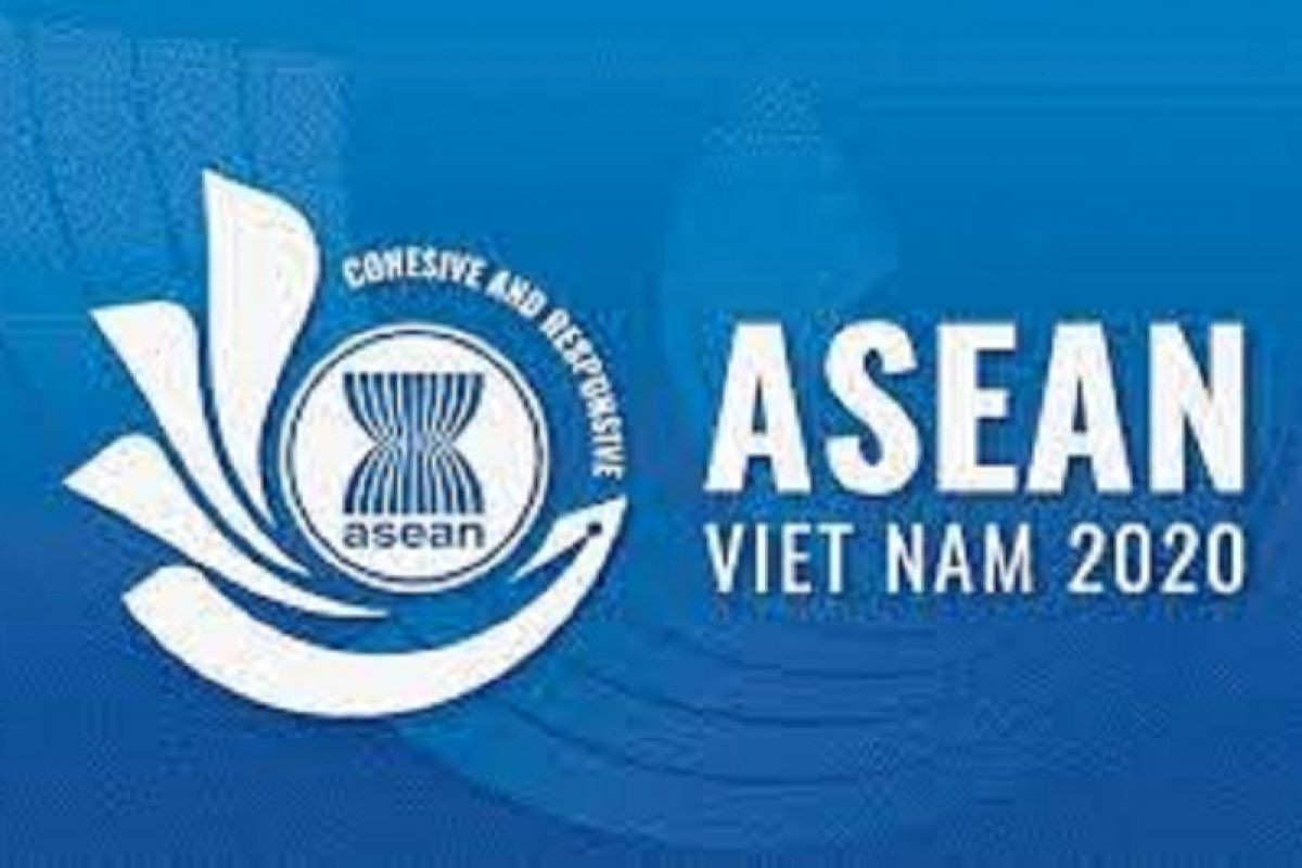 Implementation of Vietnam's priorities, initiatives to AEC reviewed