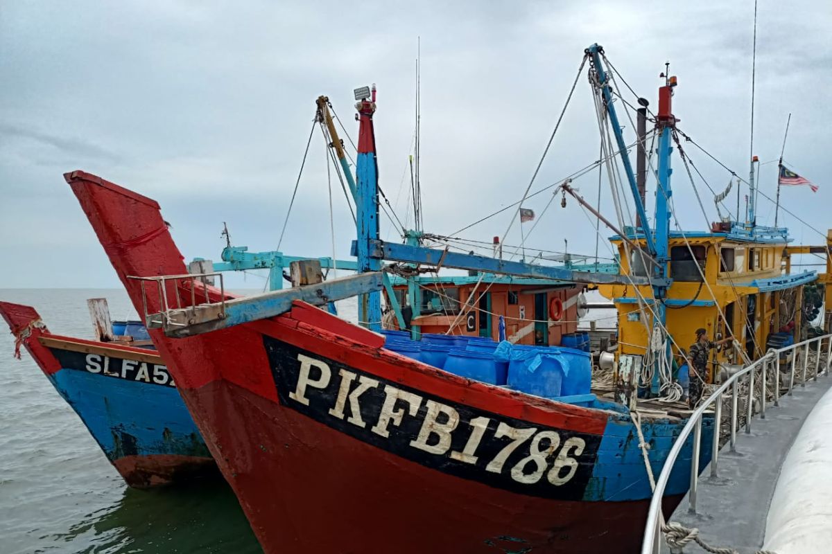 KKP ringkus dua kapal ikan Malaysia