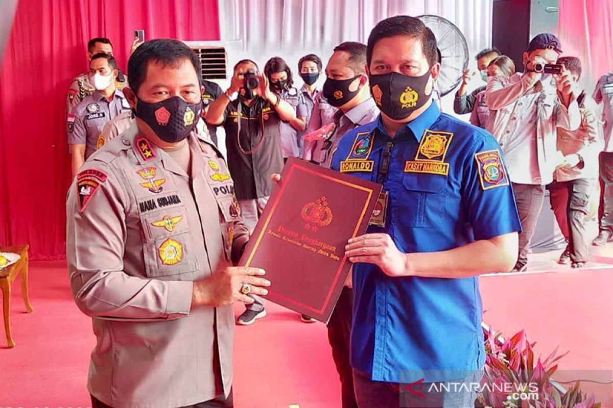 Ungkap kasus narkoba terbanyak, Polres Jakbar raih penghargaan