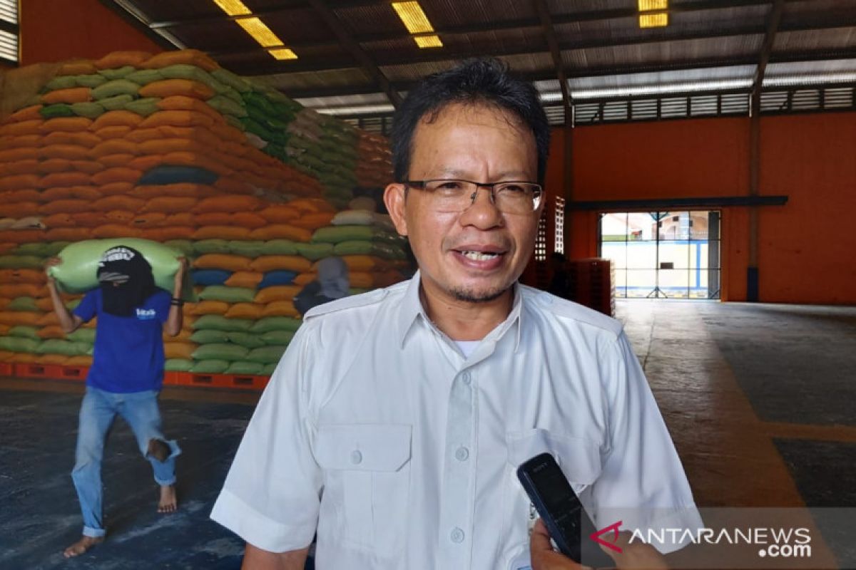 Penyerapan beras Bulog Sulawesi Tenggara lampaui target capai 27.000 ton