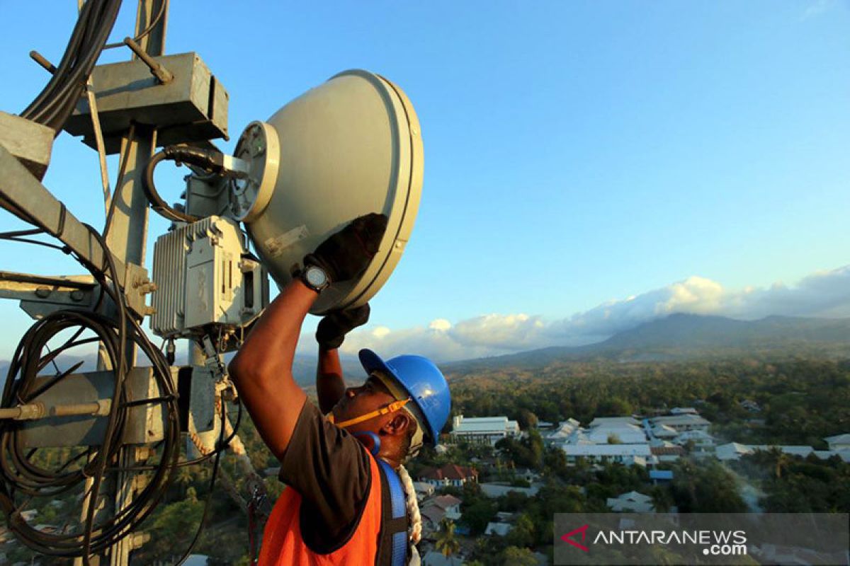 Kemenkominfo umumkan harga penawaran lelang frekuensi 2,1GHz