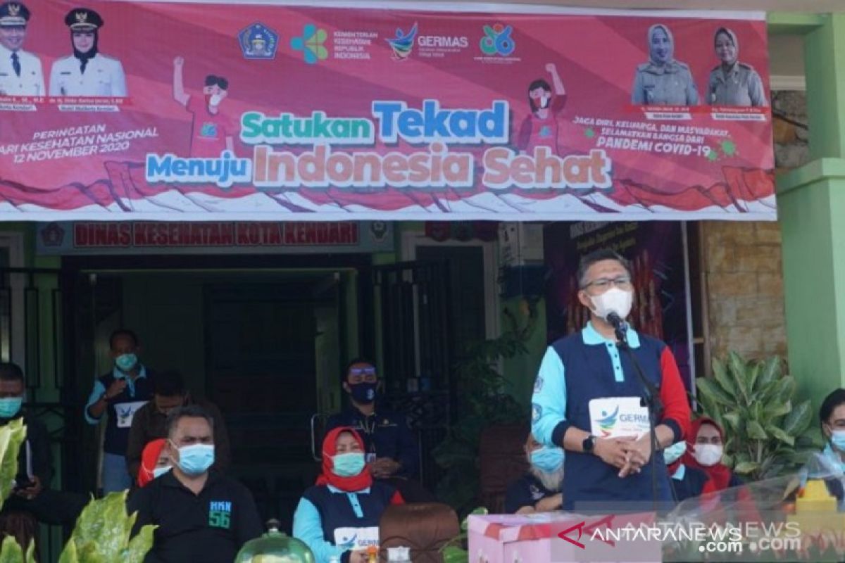 Pemkot Kendari mengmbau nakes tingkatkan semangat kerja lawan COVID-19