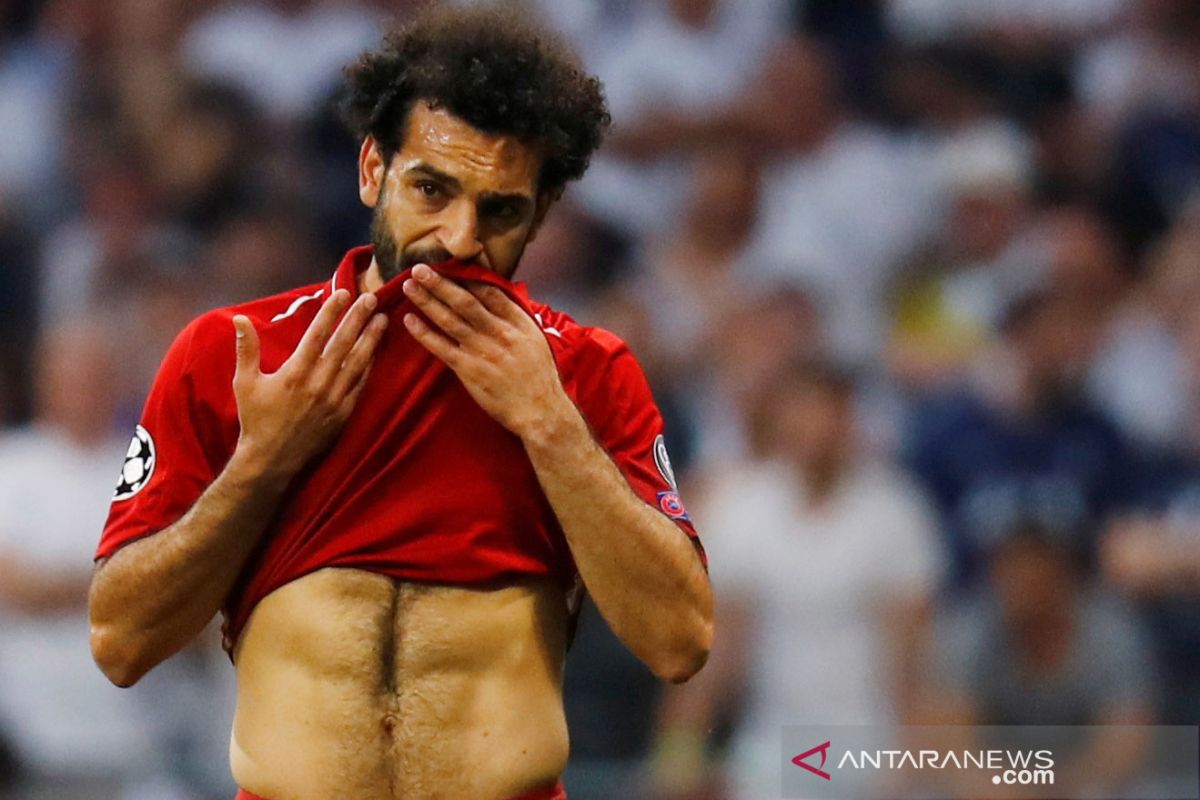 Mohamed Salah kembali berlatih setelah negatif COVID-19