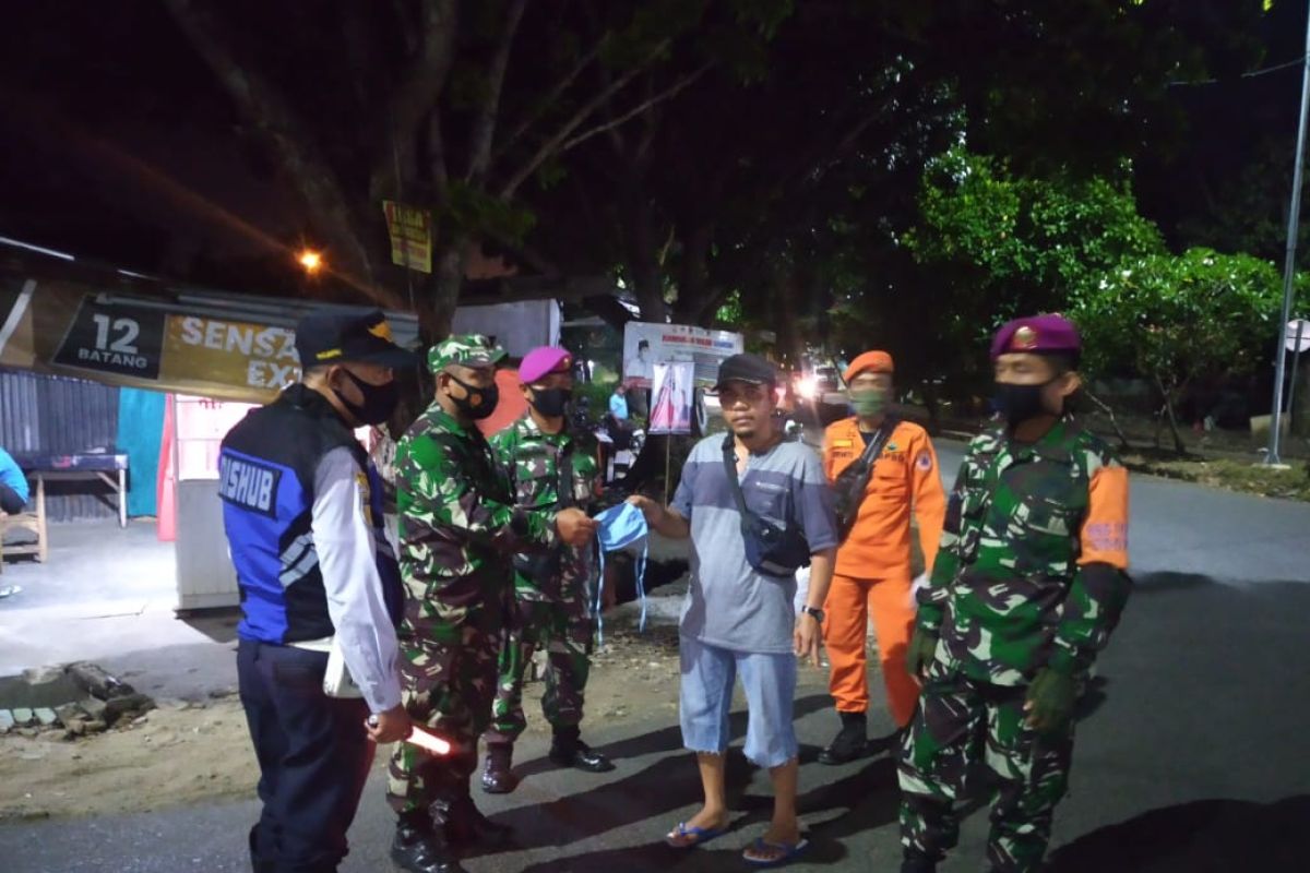 Satgas COVID-19 patroli malam di Bandarlampung