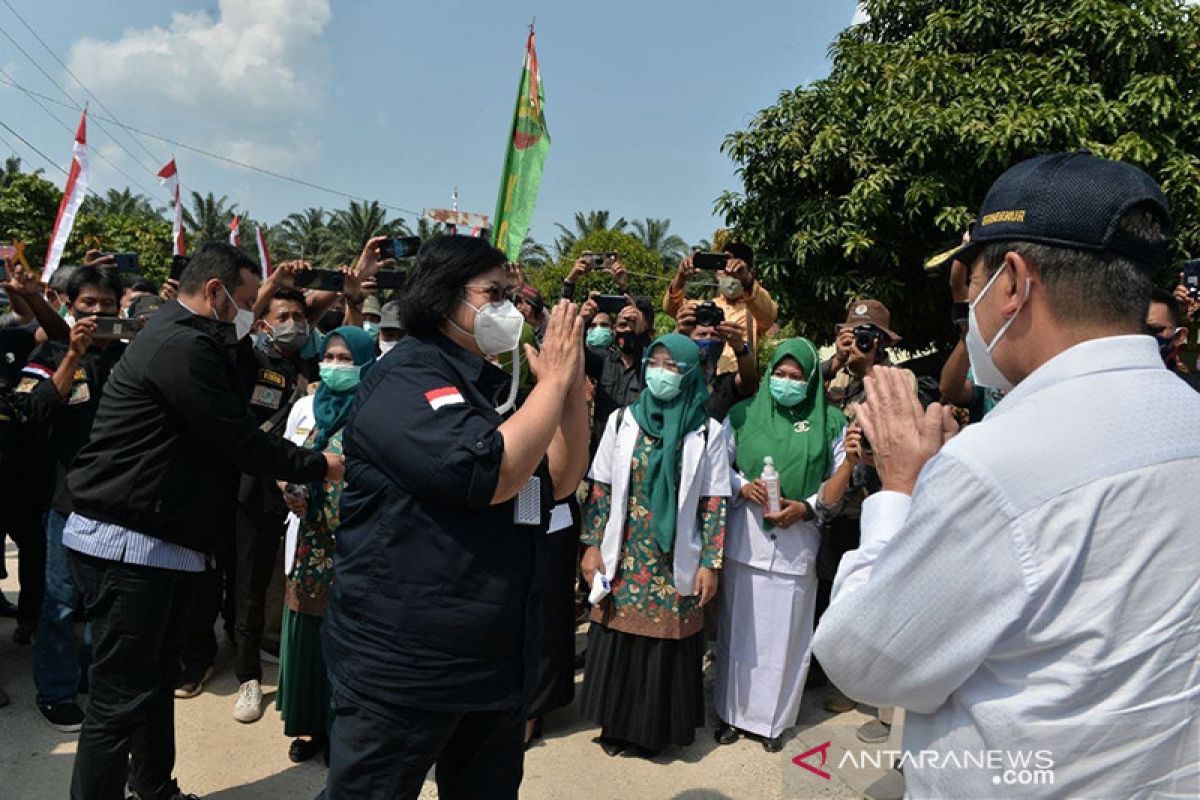 Menteri LHK Siti Nurbaya apresiasi Riau bebas asap Karhutla