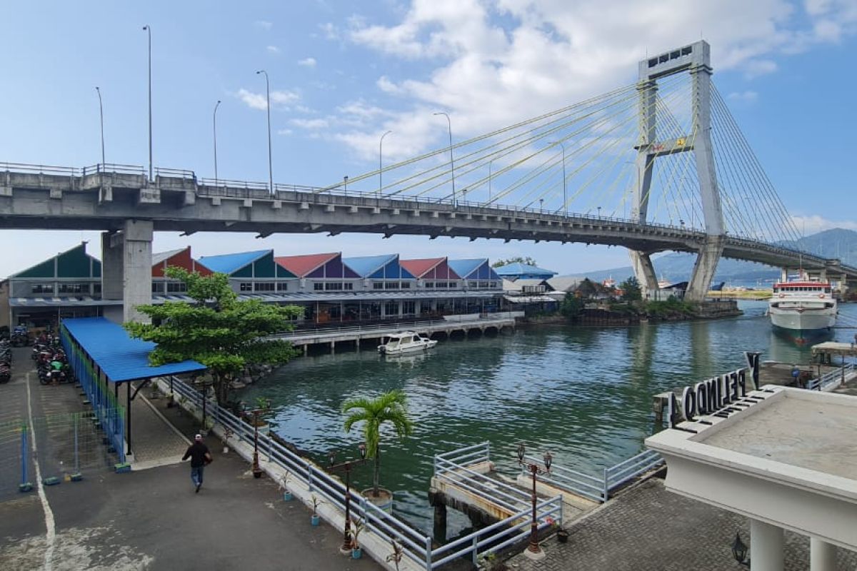 Pelindo IV Cabang Manado berkomitmen tingkatkan pelayanan Pelabuhan Manado