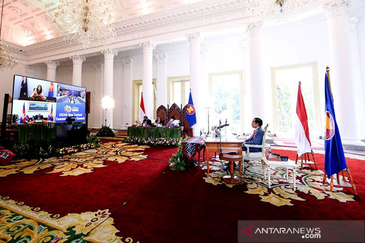 Jokowi: Ketersediaan vaksin COVID-19 di kawasan adalah keharusan