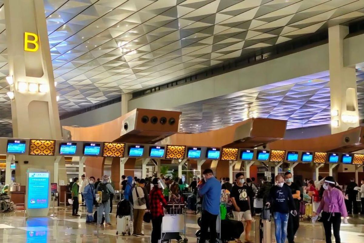 Pasar penerbangan Bandara Soekarno-Hatta dalam tren positif
