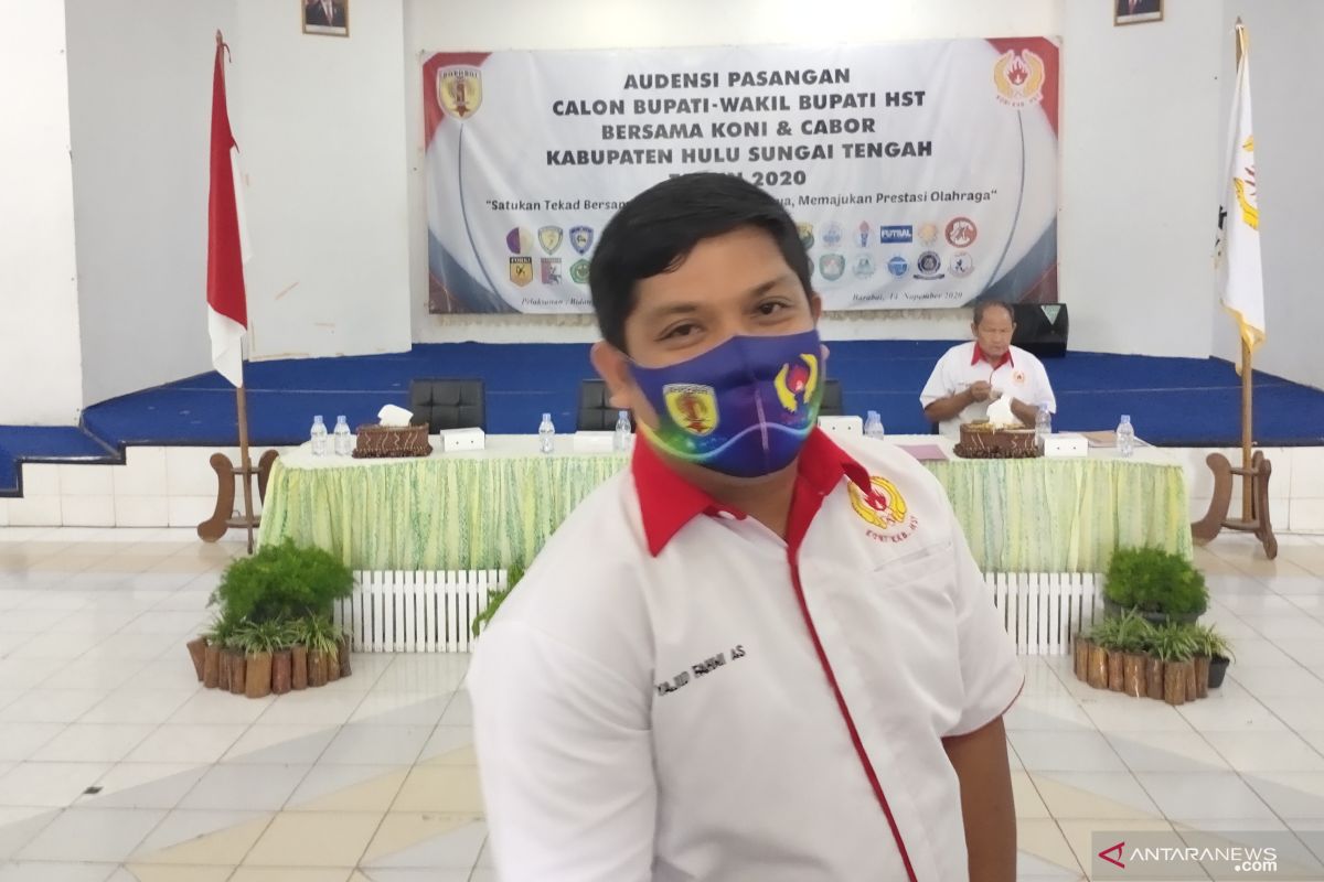 Para calon bupati sampaikan program dan komitmen bidang olahraga di hadapan KONI HST