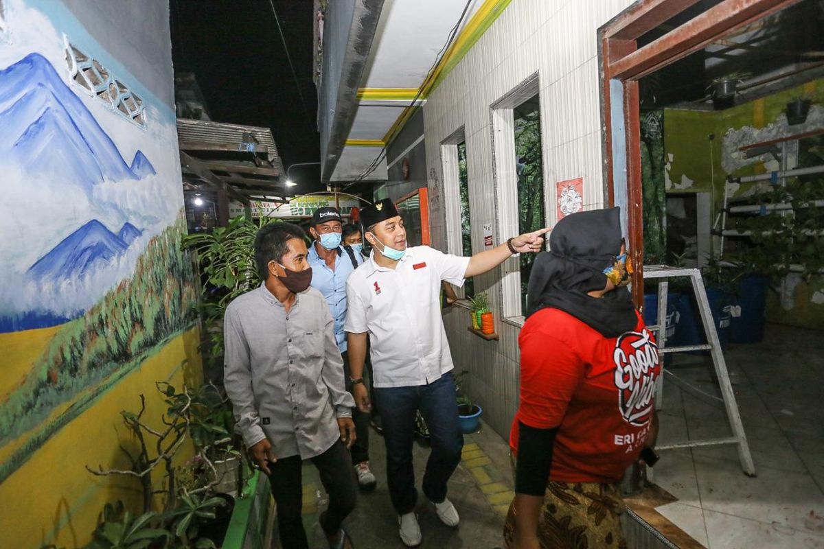 Eri Cahyadi siap naikkan insentif bulanan Ketua RT/RW/LPMK di Surabaya