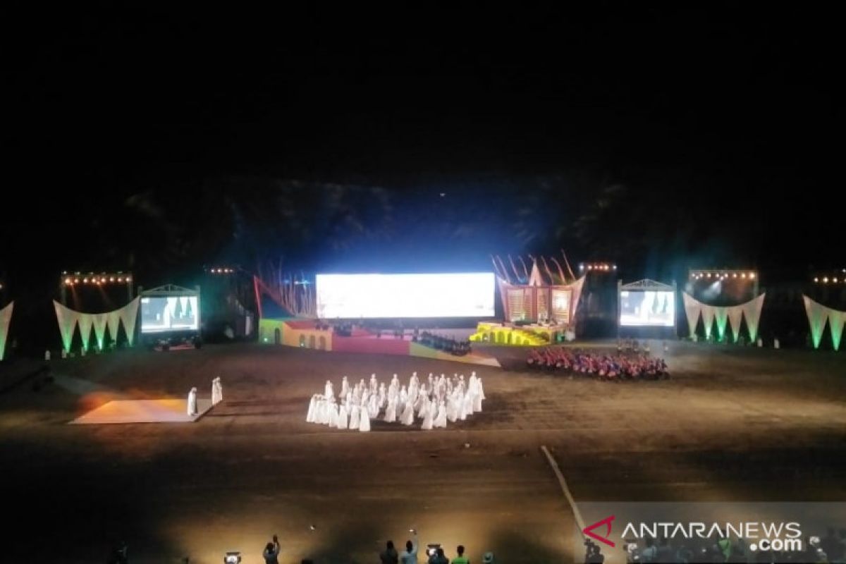 Pembukaan MTQ Nasional Ke-28 di Sumbar kental dengan adat Minangkabau