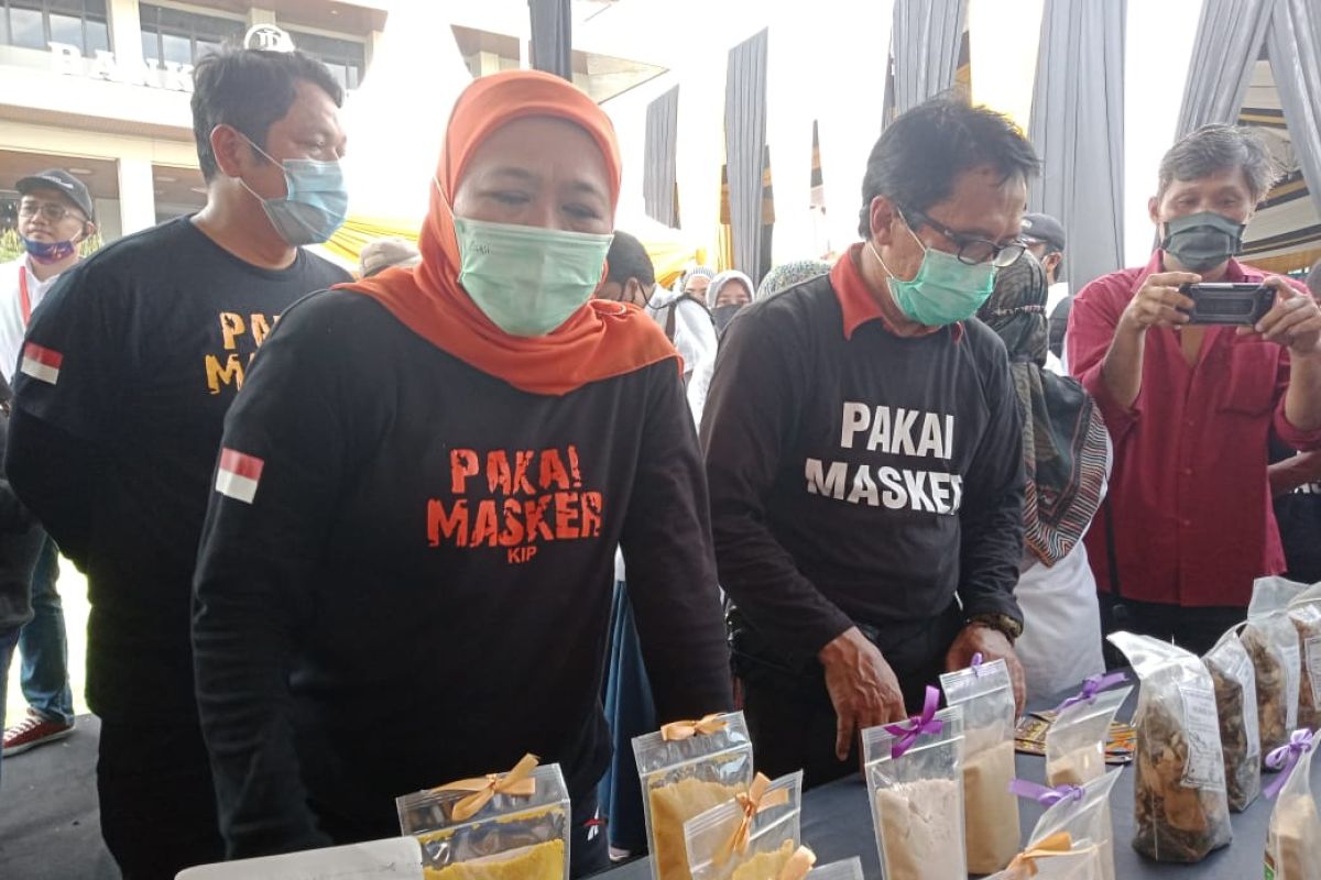 Kunjungi Jember, Khofifah optimistis ekonomi di Jatim bergerak signifikan