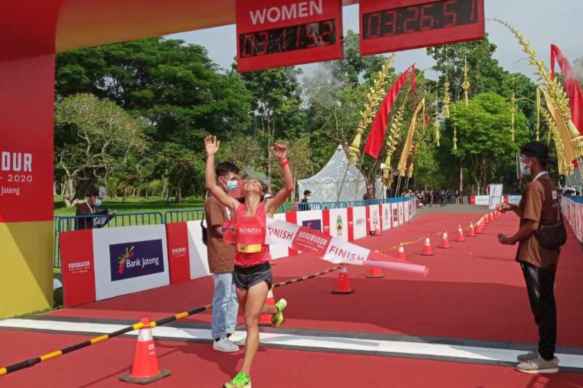 Betmen dan Pretty juara Borobudur Marathon 2020