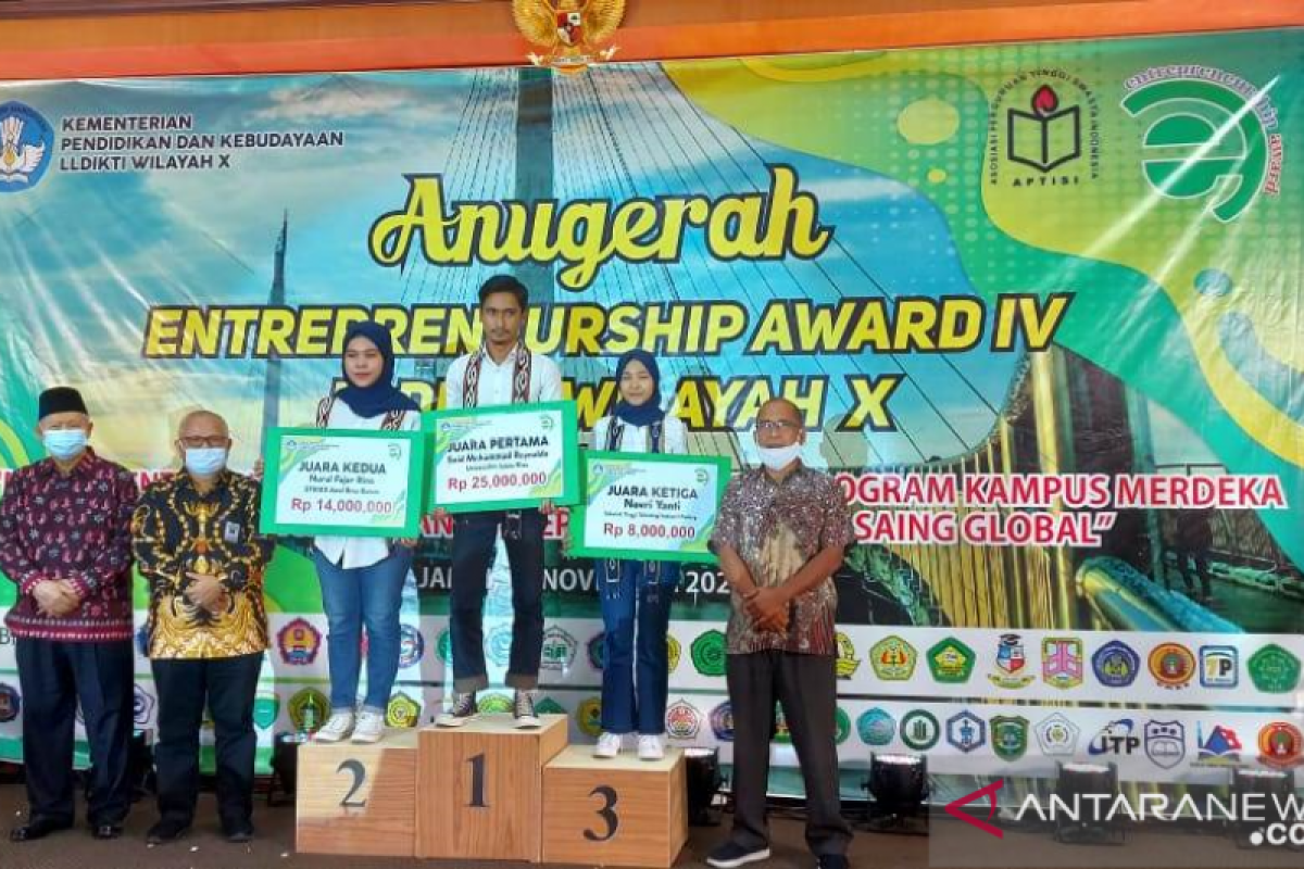 LL DIKTI Wilayah X: Entrepreneurship Award IV kembangkan program kampus merdeka