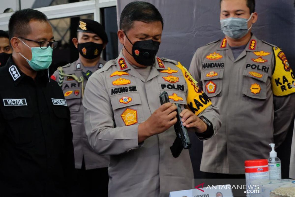 Sindikat narkoba di Riau disikat lagi, tujuh senpi dan 3kg sabu diamankan