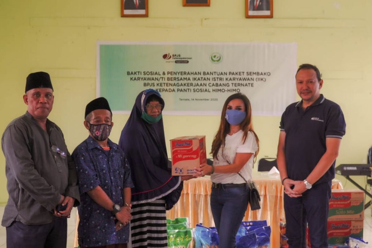 IIK BPJAMSOSTEK Ternate Bakti Sosial di Himo-himo