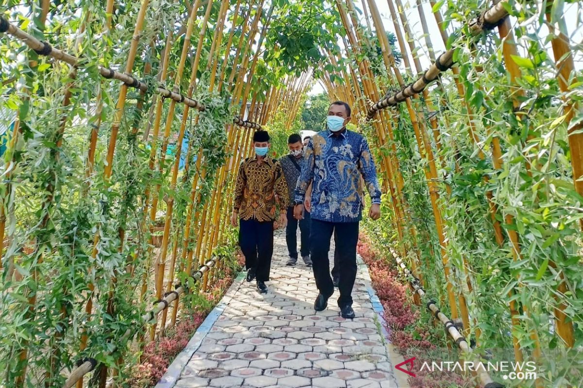 Indocement pamerkan konservasi hutan teureup seluas 2.000 meter persegi