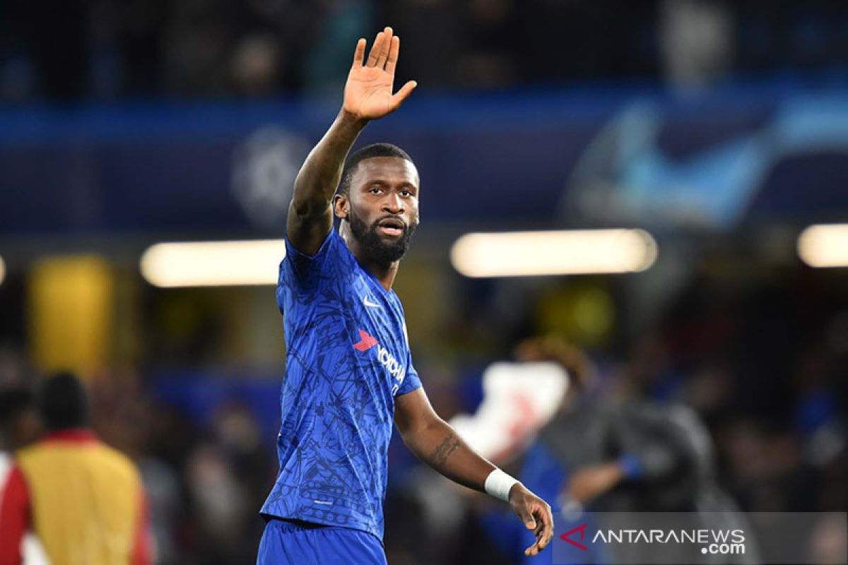 Barcelona ingin pinjam Antonio Rudiger