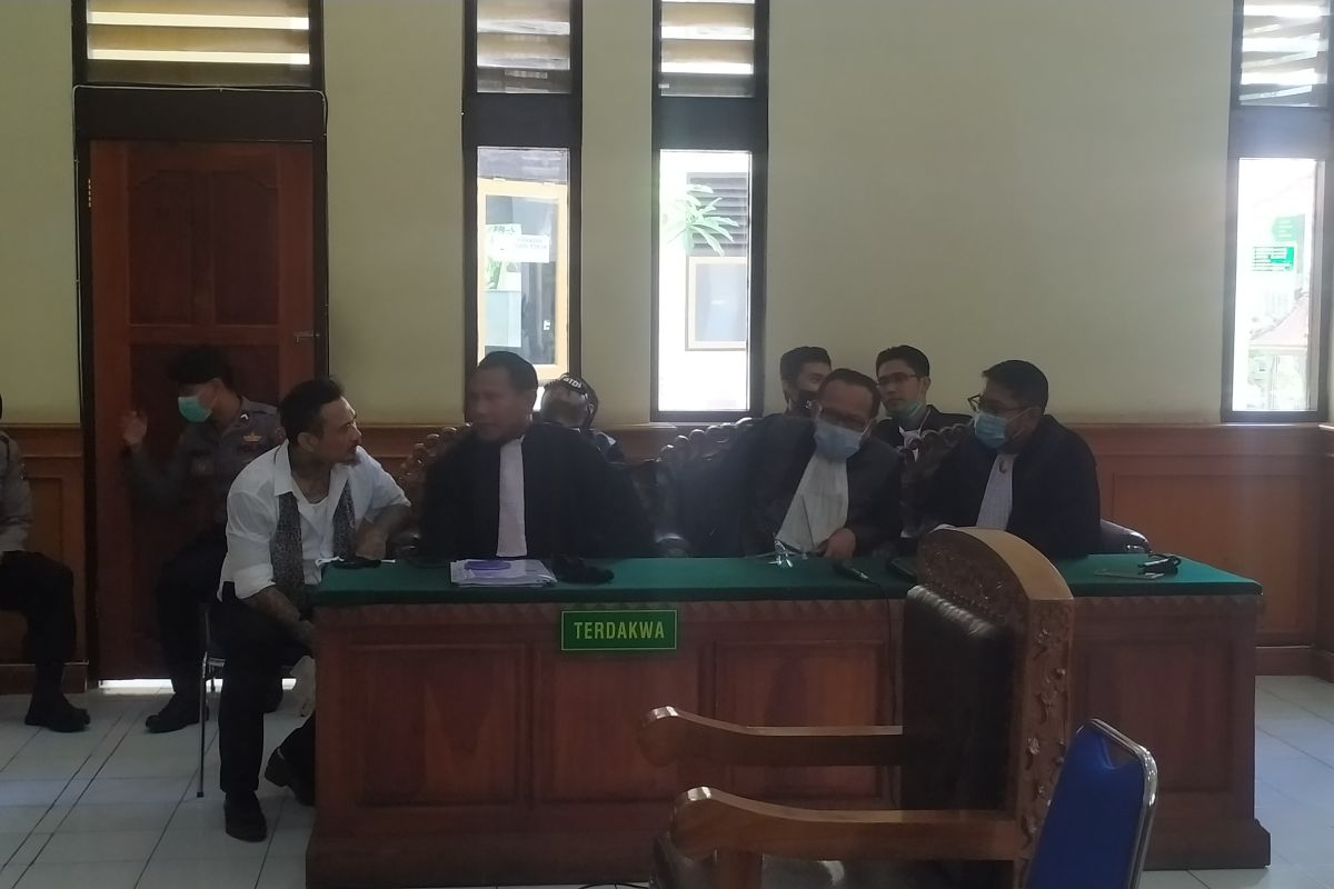 Penasehat hukum minta Jerinx SID dibebaskan