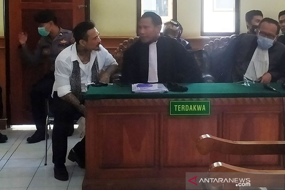 Penasehat hukum minta agar Jrx SID bebas dari tahanan