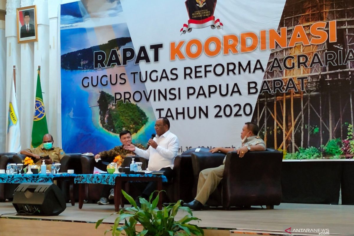 Pembangunan infrastruktur di Raja Ampat terkendala status kawasan