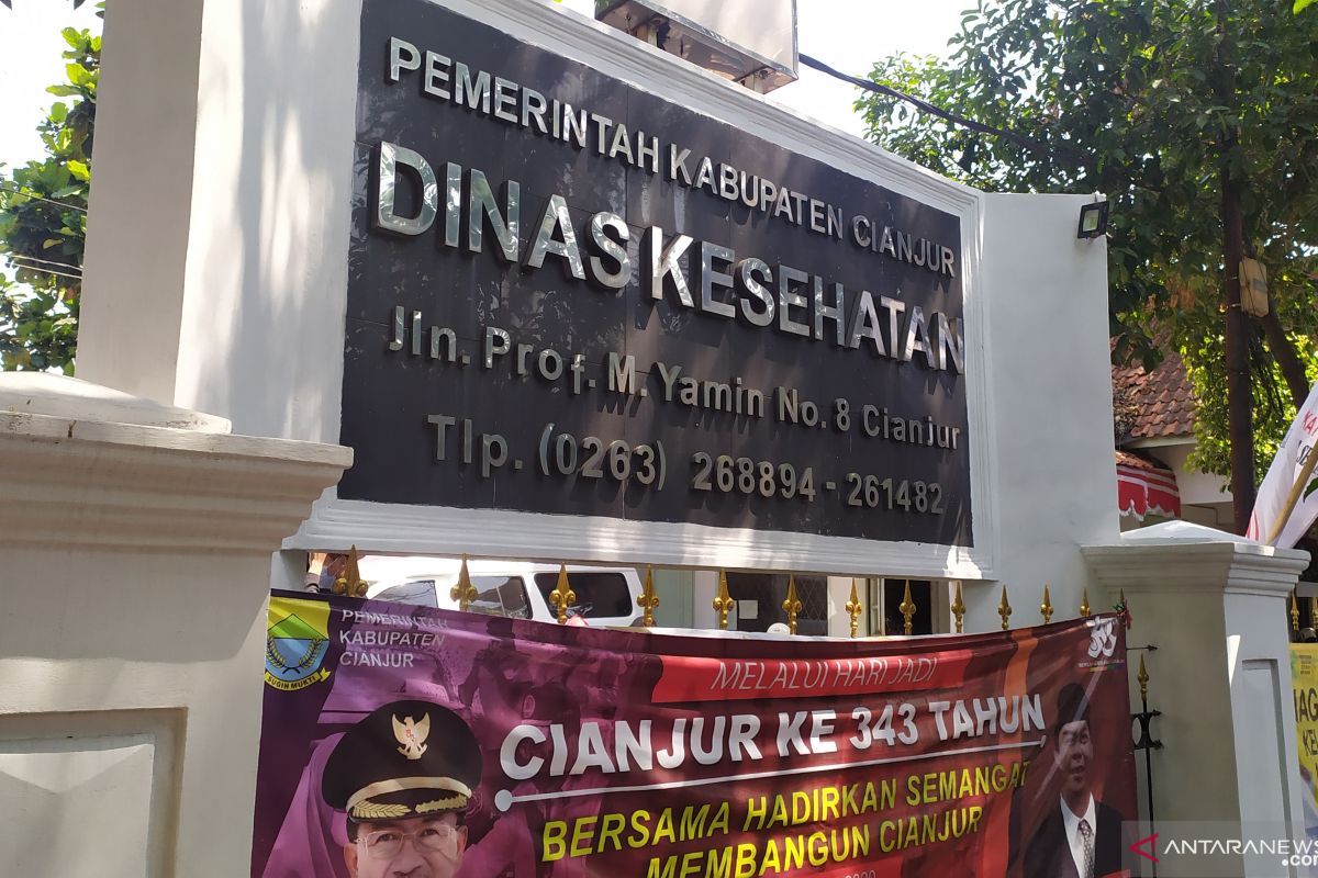 40 tenaga medis di 14 puskesmas Cianjur-Jabar positif COVID-19