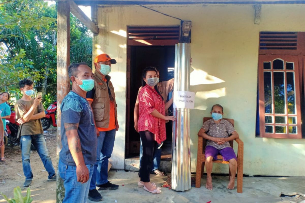 Kabupaten Landak salurkan bantuan untuk korban angin kencang