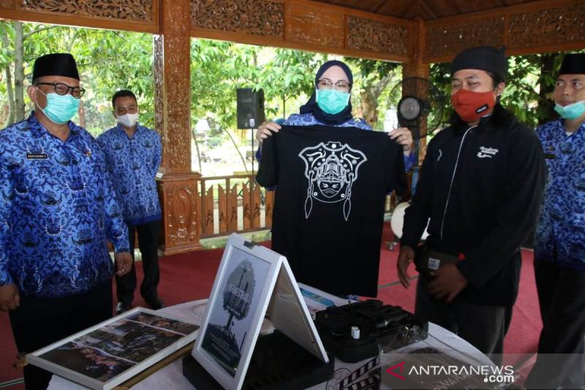 Spirit Hari Pahlawan masa pandemi, Bupati Purwakarta: UMKM harus jadi pahlawan pemulihan ekonomi