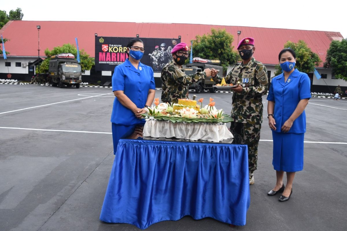 Danlantamal VIII Hadiri Syukuran HUT ke-75 Korps Marinir di Yonmarhanlan  Bitung