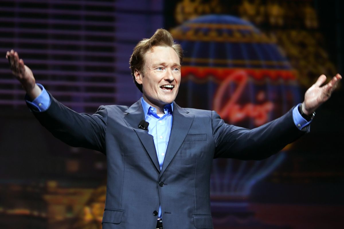 Conan O'Brien akan akhiri pertunjukan setelah 28 tahun mengudara