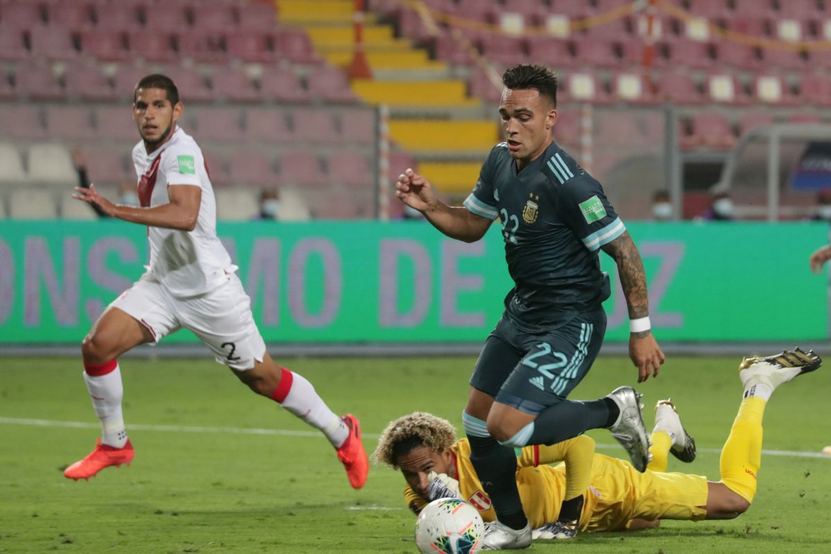 Argentina kalahkan Peru dua gol tanpa balas