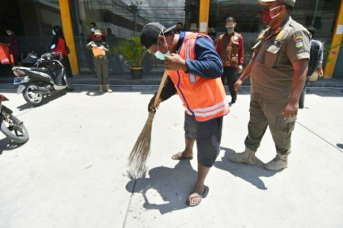 DPRD  prihatin honorer Satpol PP Kota Palu digaji Rp250 ribu per bulan