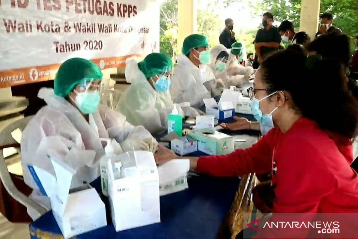 10.458 KPPS dan petugas ketertiban TPS di Denpasar jalani uji cepat