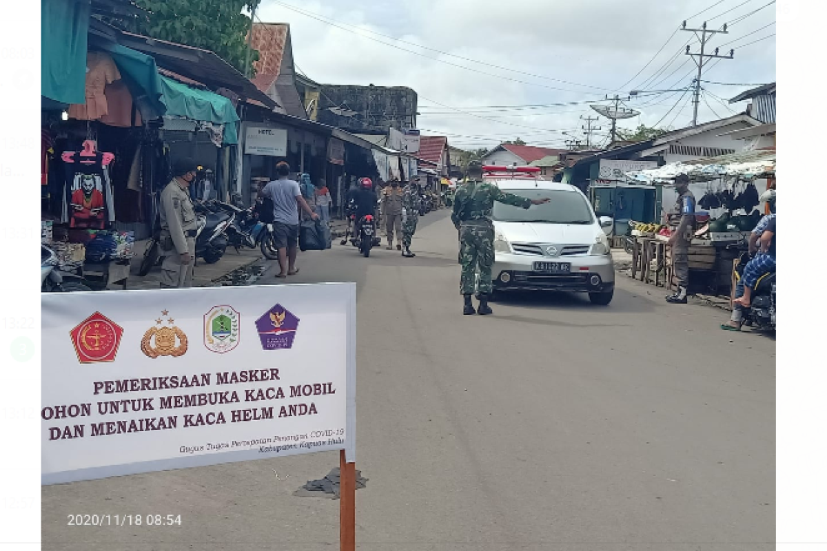 Razia masker 10 orang luar Kapuas Hulu langsung di rapid tes