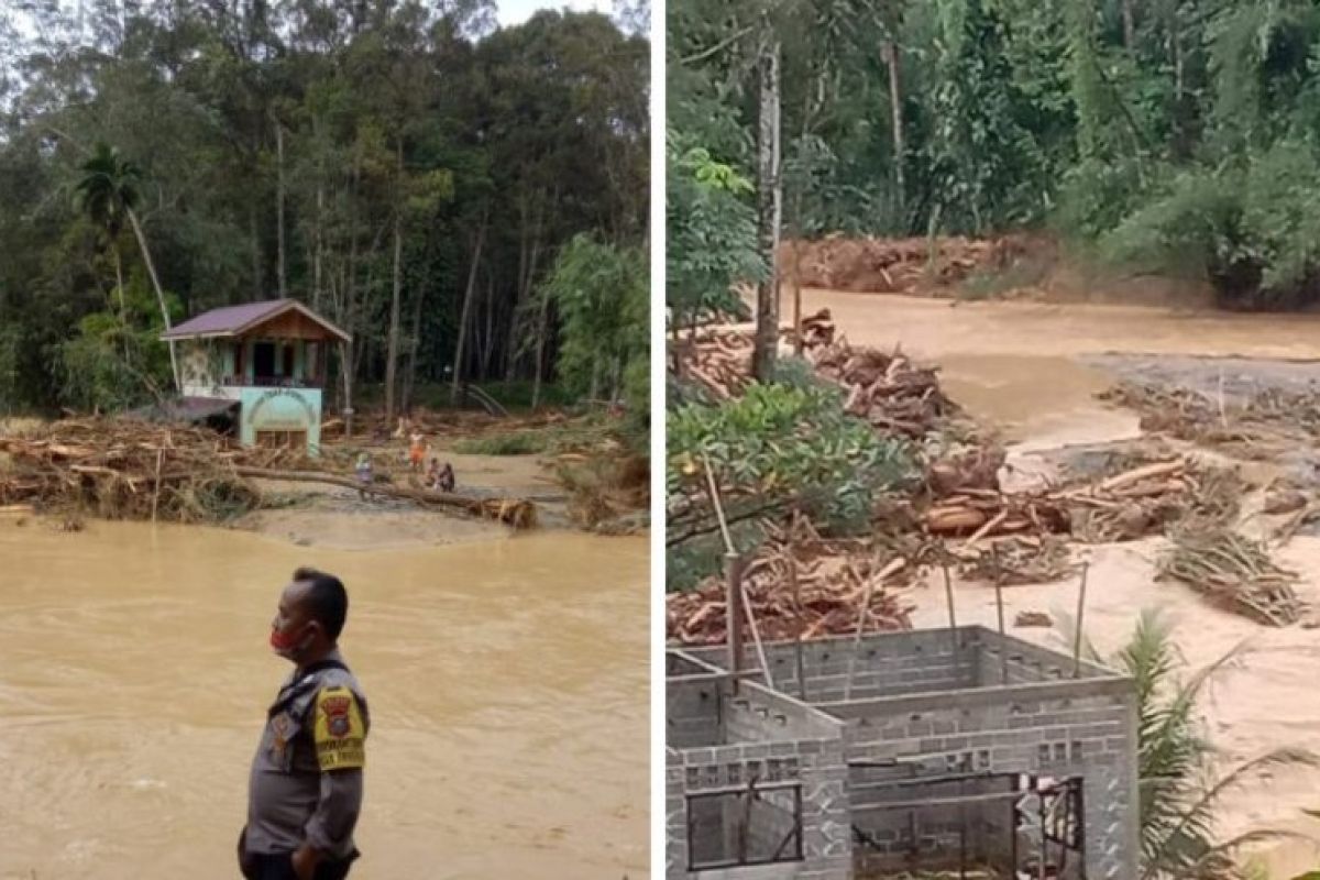 Sebuah areal wisata dan satu jembatan putus akibat banjir bandang