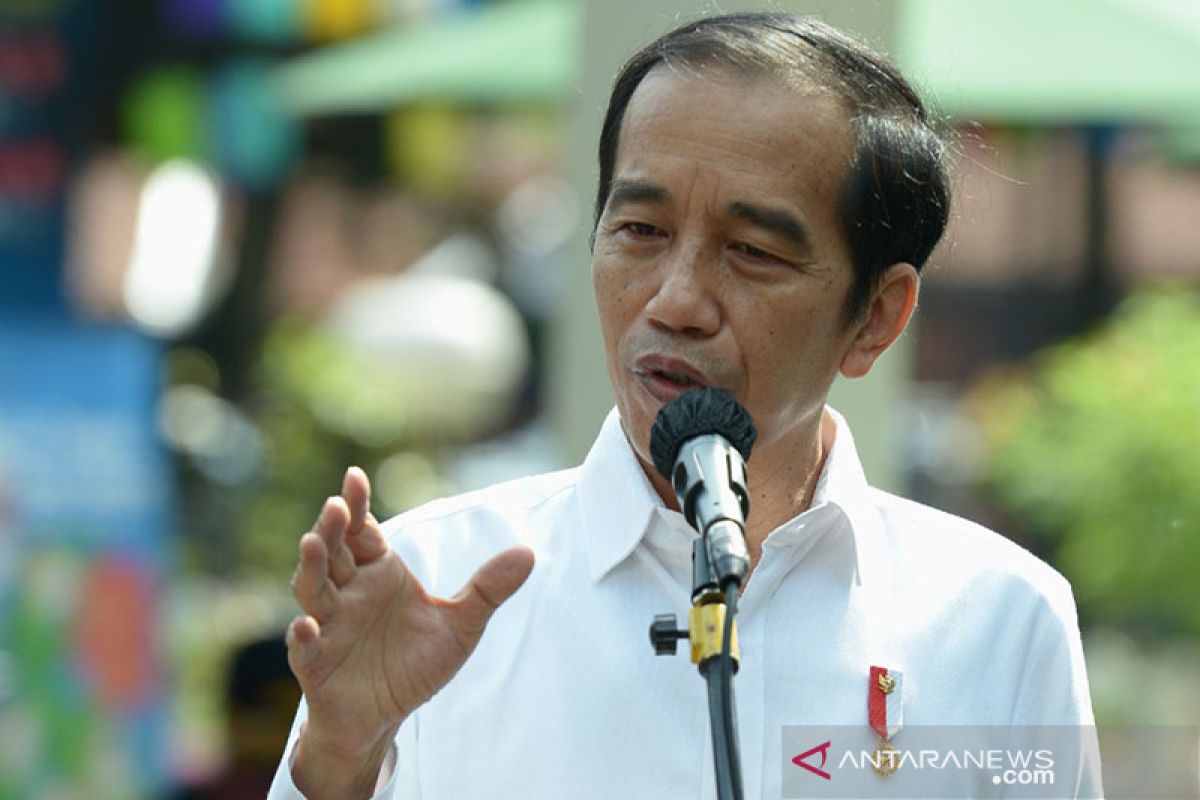 Presiden Jokowi ingatkan strategi rem dan gas terus dijaga jangan kendur